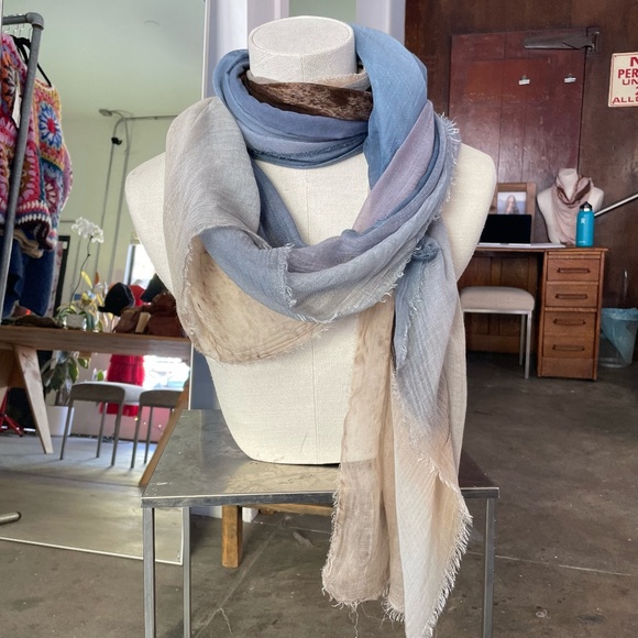 813 Ottotredici Horse Print Scarf